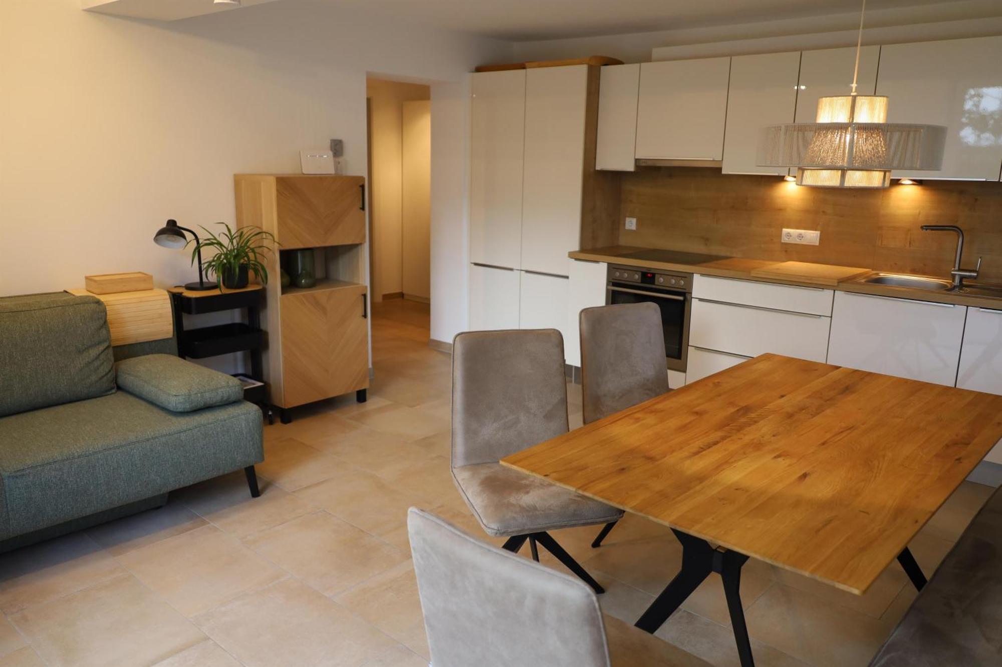 Ferienwohnung Familiengarten Volders Exteriör bild